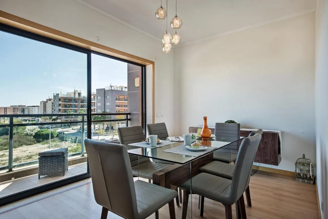 Sunset Home Olhao- Modern 3 Bed Luxury Apartment With Rooftop Pool  Olhao
